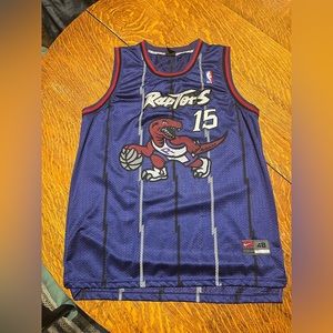 Medium Mens Toronto Raptors Vince Carter Toronto Raptors jersey.